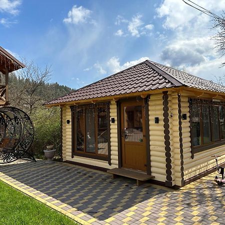 Rodynnyi Zatyshok Guest House Verkhovyna Bagian luar foto