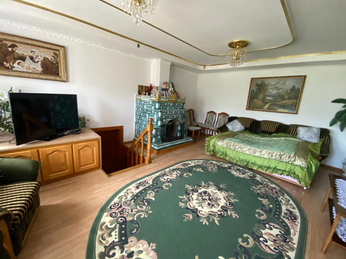 Rodynnyi Zatyshok Guest House Verkhovyna Bagian luar foto