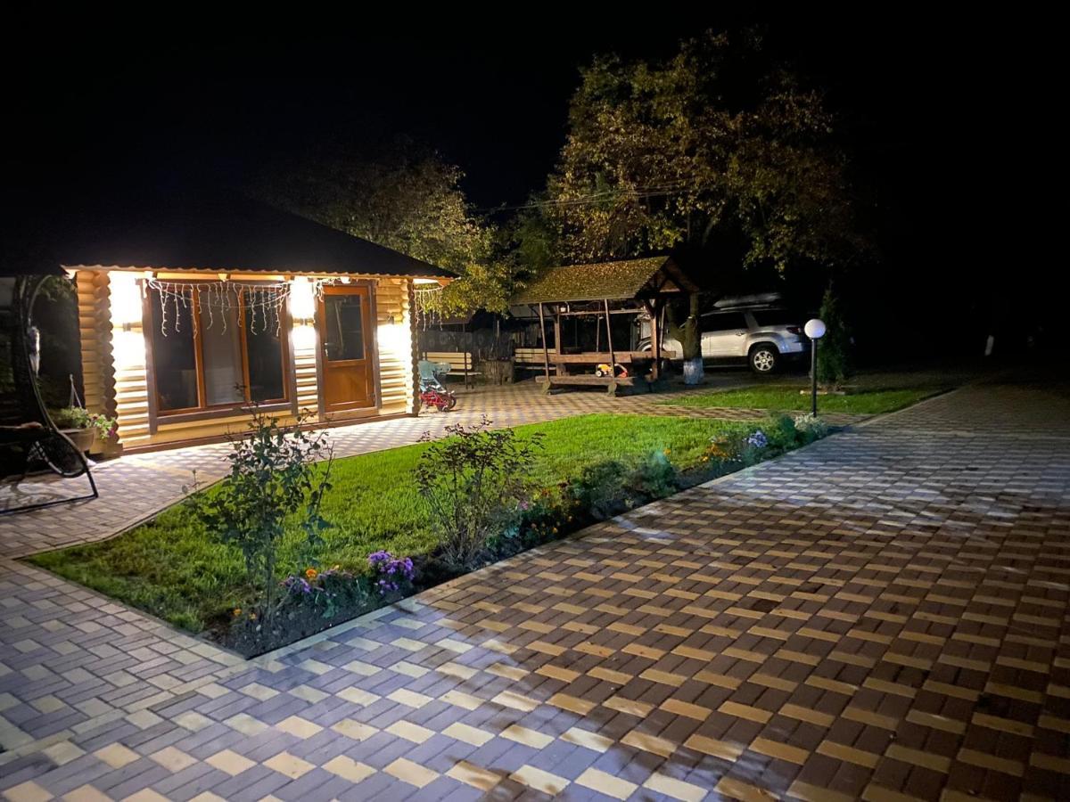 Rodynnyi Zatyshok Guest House Verkhovyna Bagian luar foto