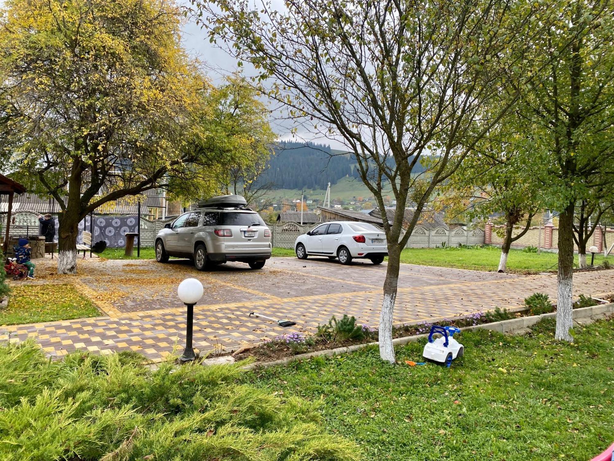 Rodynnyi Zatyshok Guest House Verkhovyna Bagian luar foto